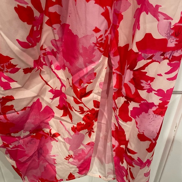 NWT Style State Pink Floral Print Midi  dress with Asymmetrical hem Size:8 - Picture 9 of 13
